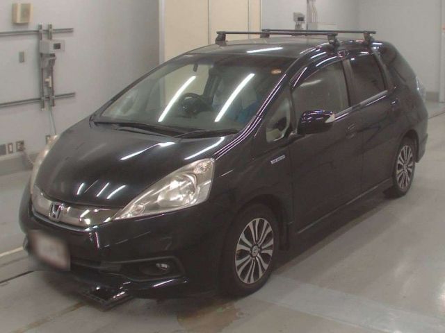 30213 Honda Fit shuttle GP2 2014 г. (CAA Tokyo)